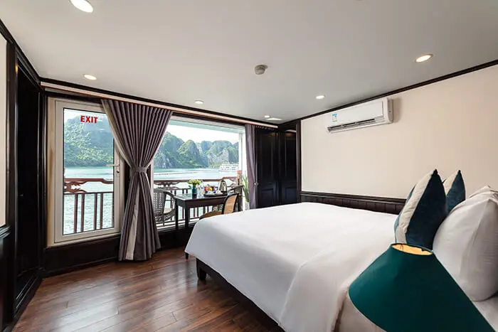 Amanda Cruise Halong bay 3 Days 2 Nights