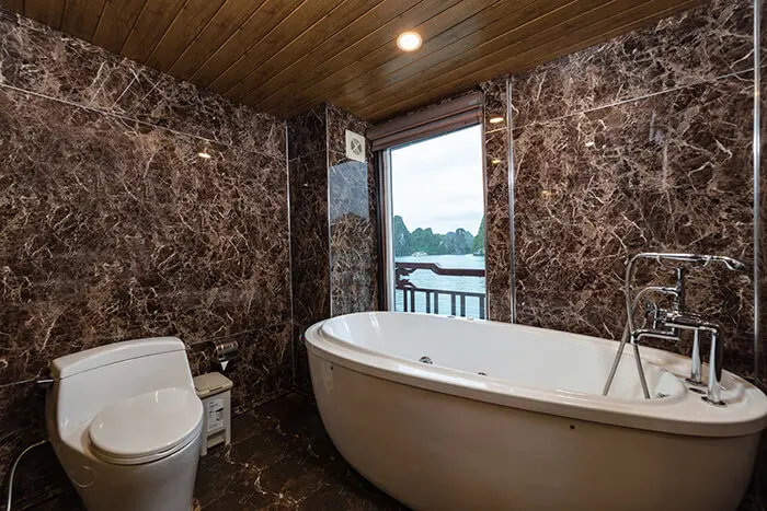 Amanda Cruise Halong bay 3 Days 2 Nights