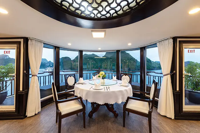 Amanda Cruise Halong bay 3 Days 2 Nights