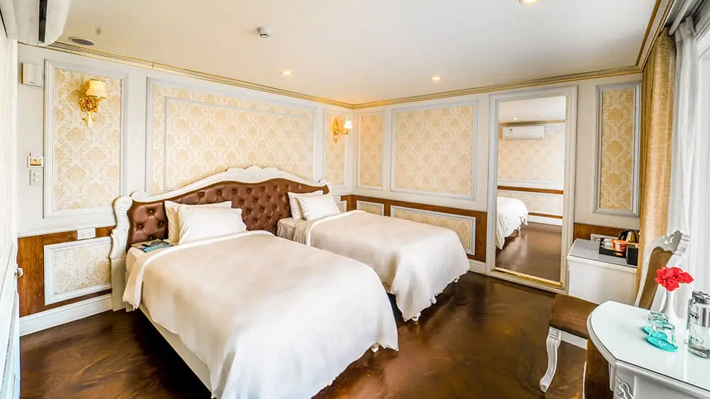 Junior Suite Connecting