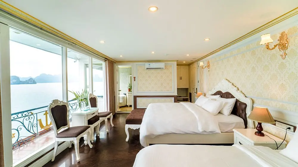 Aquamarine cruise Ha Long bay