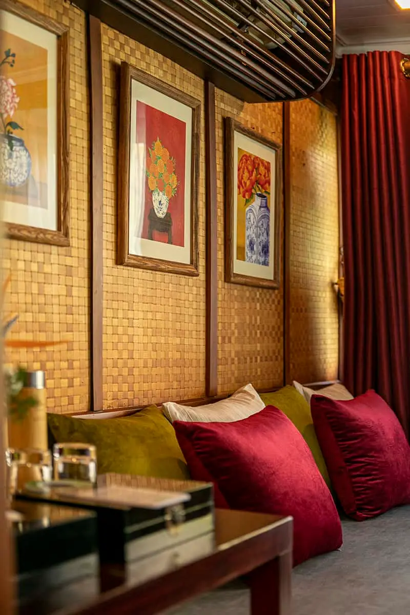 Private Bhaya cruise 1, 2, 3, 5 cabins