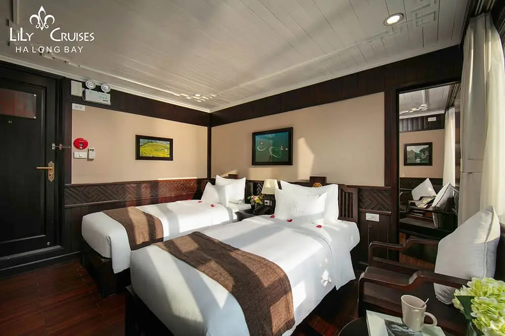 Premium Family Connecting