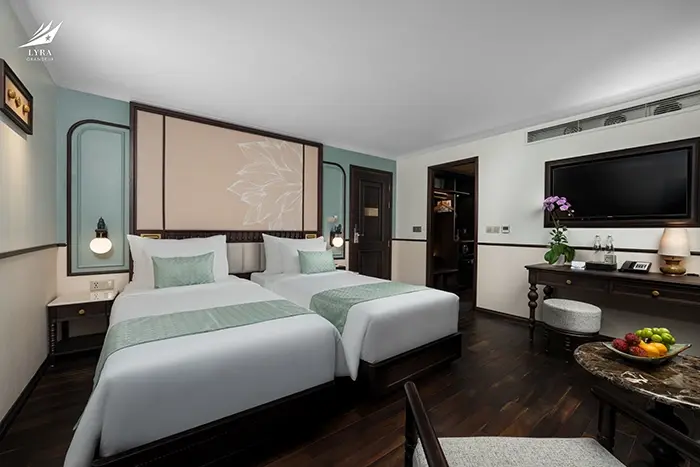 Lyra Grandeur Cruise 2 Days 1 Night