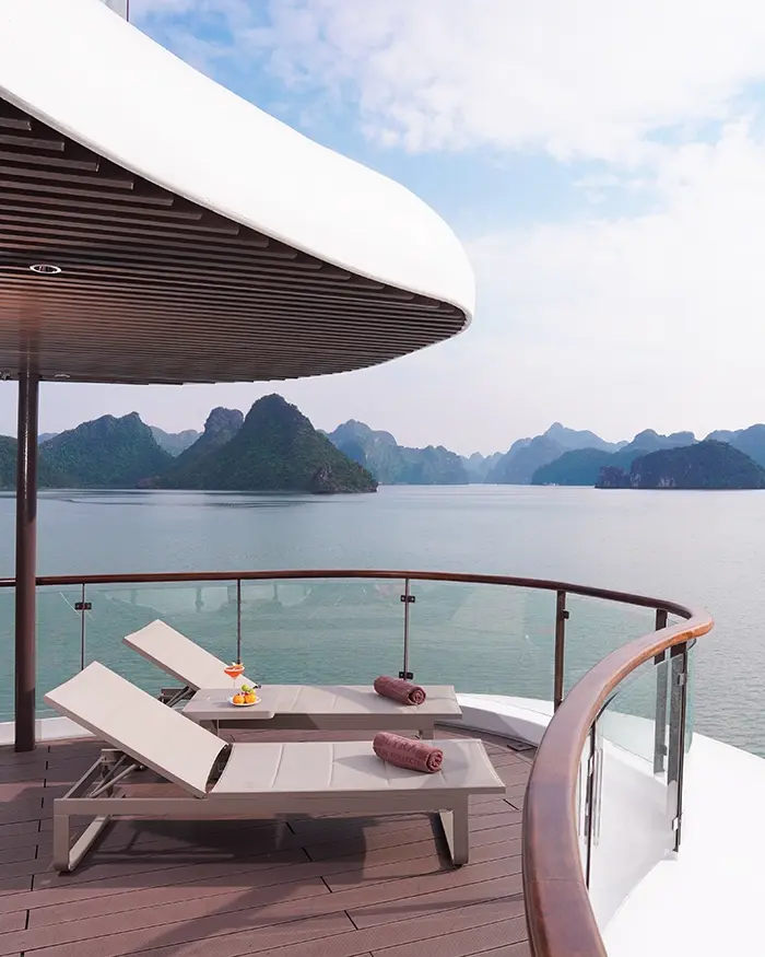 Lyra Grandeur Cruise 2 Days 1 Night