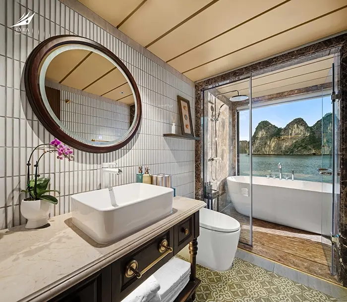 Lyra Grandeur Cruise 2 Days 1 Night