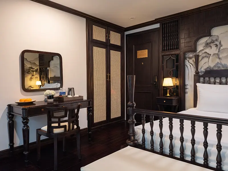 Ha Long Bay Venus Cruise 2 days 1 night